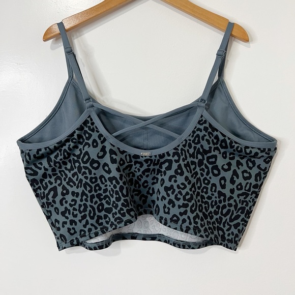 PINK Ultimate Lightly Lined Sports Crop Size XXL - Picture 5 of 8